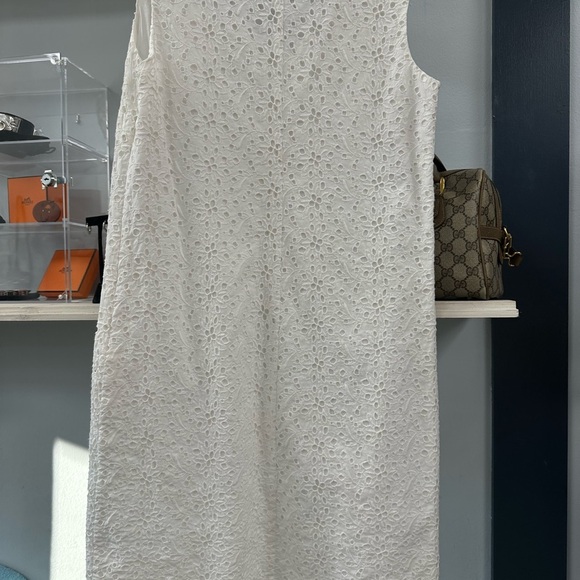 Talbots White Eyelet Lace Dress
Size: 6P (Petite) - Picture 6 of 7
